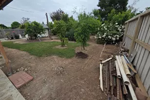 933 Meadow View Dr, Galt, CA 95632 - Photo 23