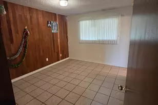 933 Meadow View Dr, Galt, CA 95632 - Photo 17