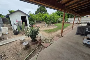 933 Meadow View Dr, Galt, CA 95632 - Photo 27