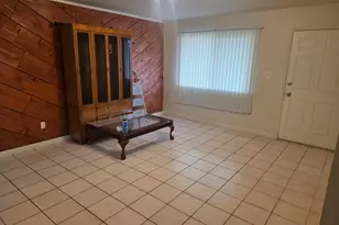 933 Meadow View Dr, Galt, CA 95632 - Photo 5