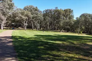 3675 Sapphire Dr, Auburn, CA 95602 - Photo 33