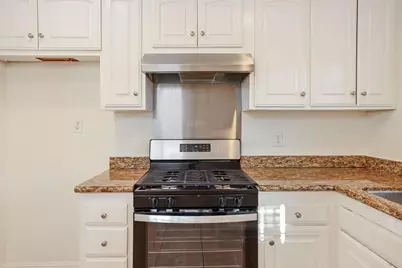 18 W Jefferson Street, Stockton, CA 95206 - Photo 17