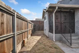 18 W Jefferson St, Stockton, CA 95206 - Photo 25