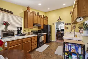 9136 Palmerson Dr, Antelope, CA 95843 - Photo 17