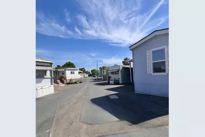 E Grant Line Road #16, Tracy, CA 95376 - Photo 29