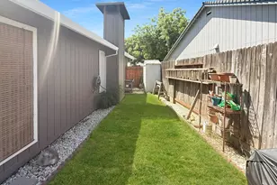 6645 Posten Way, Citrus Heights, CA 95621 - Photo 27