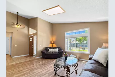 6645 Posten Way, Citrus Heights, CA 95621 - Photo 7