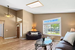 6645 Posten Way, Citrus Heights, CA 95621 - Photo 7
