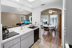 6645 Posten Way, Citrus Heights, CA 95621 - Photo 11