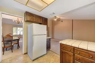 1950 Klamath River Dr, Rancho Cordova, CA 95670 - Photo 11