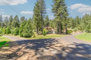 20093 Manzanita Way, Pioneer, CA 95666 - Photo 17