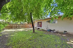 2316 Matson Dr, Sacramento, CA 95822 - Photo 15