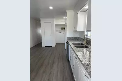 Capitol Circle, Sacramento, CA 95828 - Photo 19