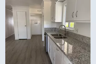 Capitol Circle, Sacramento, CA 95828 - Photo 7