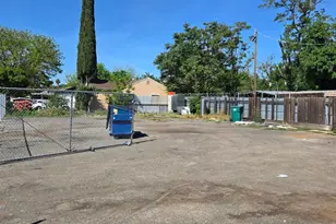 1945 S El Dorado St, Stockton, CA 95206 - Photo 23