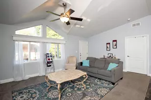 Redcoat Ln, Sacramento, CA 95827 - Photo 13
