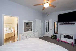 Redcoat Ln, Sacramento, CA 95827 - Photo 17