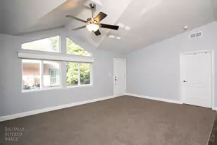 Redcoat Ln, Sacramento, CA 95827 - Photo 11