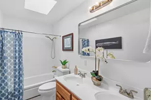 4824 Hazelwood Ave, Carmichael, CA 95608 - Photo 23