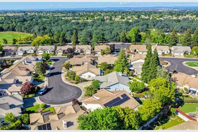 325 Roundhill Court, Roseville, CA 95747 - Photo 73