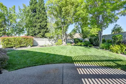 325 Roundhill Court, Roseville, CA 95747 - Photo 57