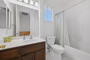 100 Castro Ct, Folsom, CA 95630 - Photo 23