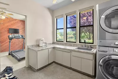 10550 E Kettleman Lane, Lodi, CA 95240 - Photo 29