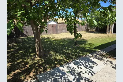 863 El Monte Court, Los Banos, CA 93635 - Photo 17