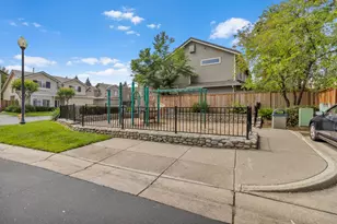 124 Sutcliffe Cir, Folsom, CA 95630 - Photo 11