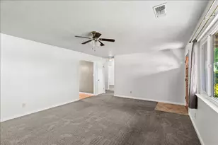 6500 Narcisco Way, Hughson, CA 95326 - Photo 11