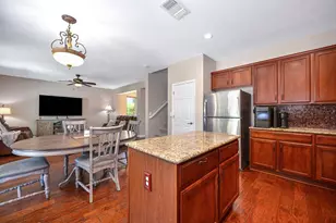 2104 Stansfield Dr, Roseville, CA 95747 - Photo 17
