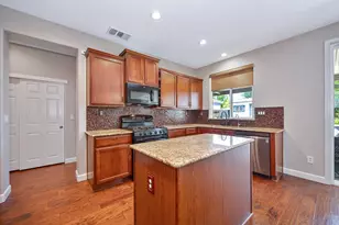 2104 Stansfield Dr, Roseville, CA 95747 - Photo 15