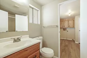 Tam O' Shanter Dr, Stockton, CA 95210 - Photo 51
