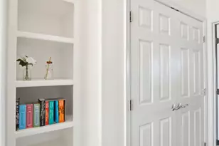 206 San Antonio Pl, San Jose, CA 95116 - Photo 23