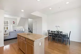 206 San Antonio Pl, San Jose, CA 95116 - Photo 5