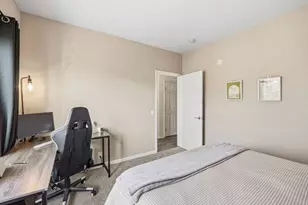 206 San Antonio Pl, San Jose, CA 95116 - Photo 21