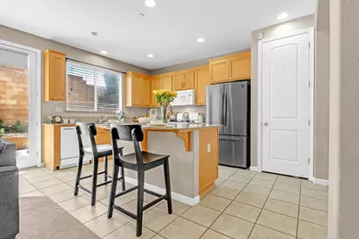 1672 Roma Drive, Pittsburg, CA 94565 - Photo 3