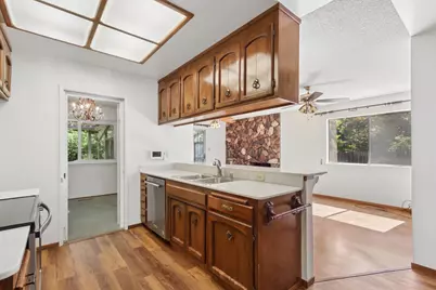 8321 Willowdale Way, Fair Oaks, CA 95628 - Photo 25