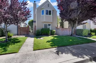 452 Benjamin Pl, Manteca, CA 95337 - Photo 1