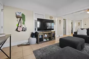 1511 Country Club Blvd, Stockton, CA 95204 - Photo 11