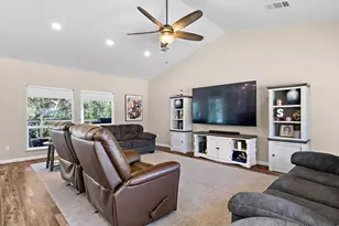 6950 Arrowwood Dr, Riverbank, CA 95367 - Photo 13