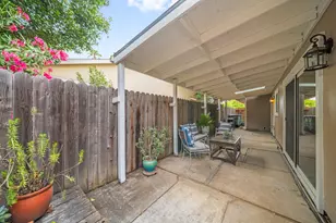 9589 Countryroads Dr, Sacramento, CA 95827 - Photo 35