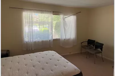 790 E Woodside Lane #6, Sacramento, CA 95825 - Photo 9