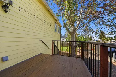 125 E Oak Street, Colfax, CA 95713 - Photo 29