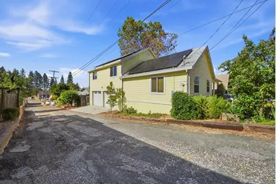 125 E Oak Street, Colfax, CA 95713 - Photo 35