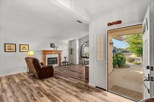 1795 Brookside Dr, Manteca, CA 95336 - Photo 11