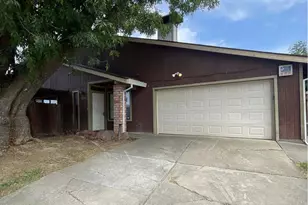 3080 Funston Dr, Sacramento, CA 95833 - Photo 1