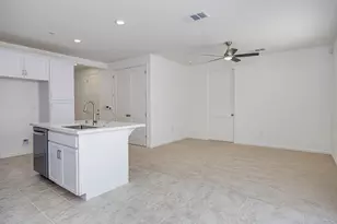 4039 Porton Ln, Carmichael, CA 95608 - Photo 9
