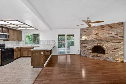 5904 Courville Court, Fair Oaks, CA 95628 - Photo 7