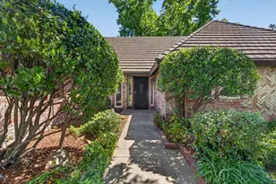 5904 Courville Ct, Fair Oaks, CA 95628 - Photo 3